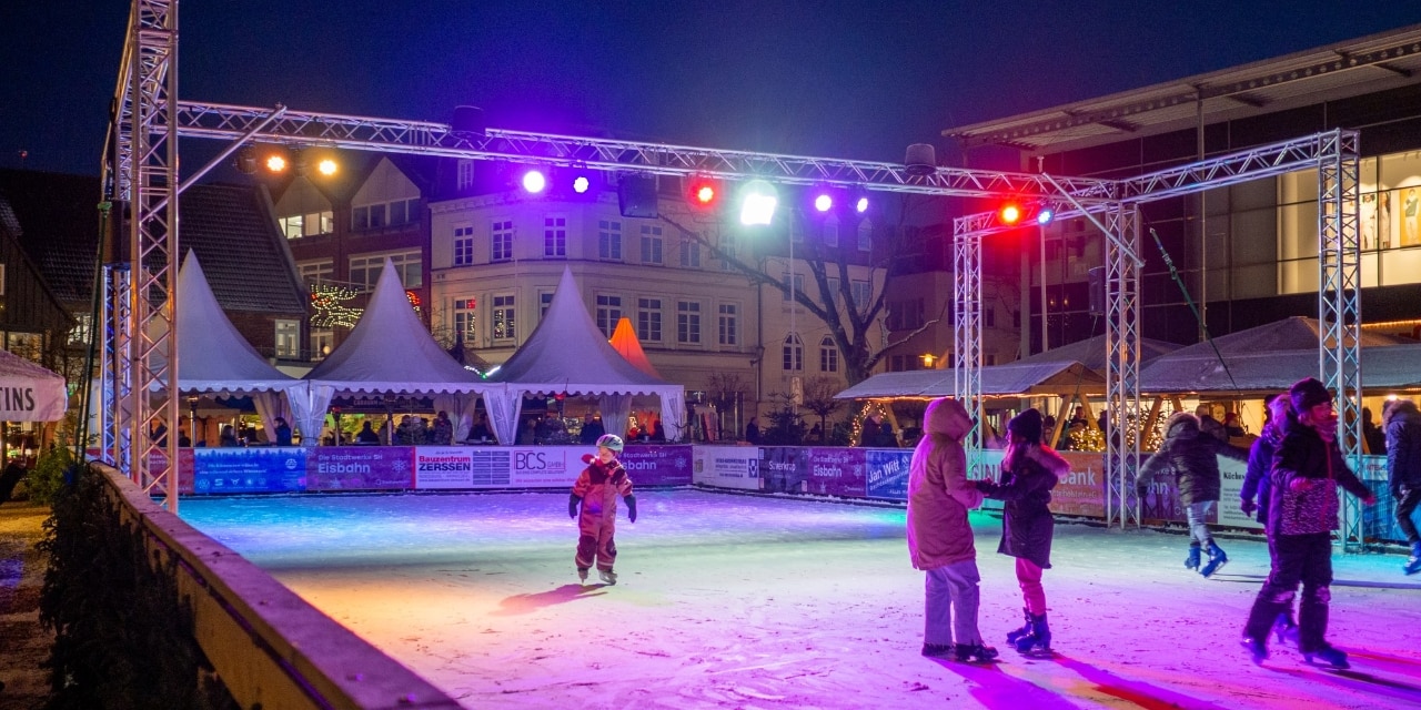 Weihnachtsmarkt Rendsburg Günstige Bahntickets und entspannte Fahrt